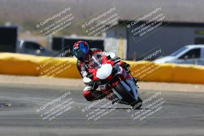 media/Mar-28-2022-Superbike Trackdays (Mon) [[b8603d0f67]]/Novice Group (1130am-12pm)/Turn 2/